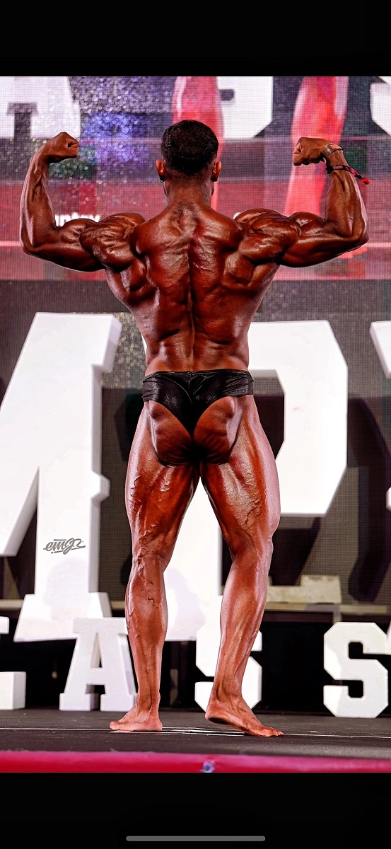Roberto sul palco — Alicante Empro Classic