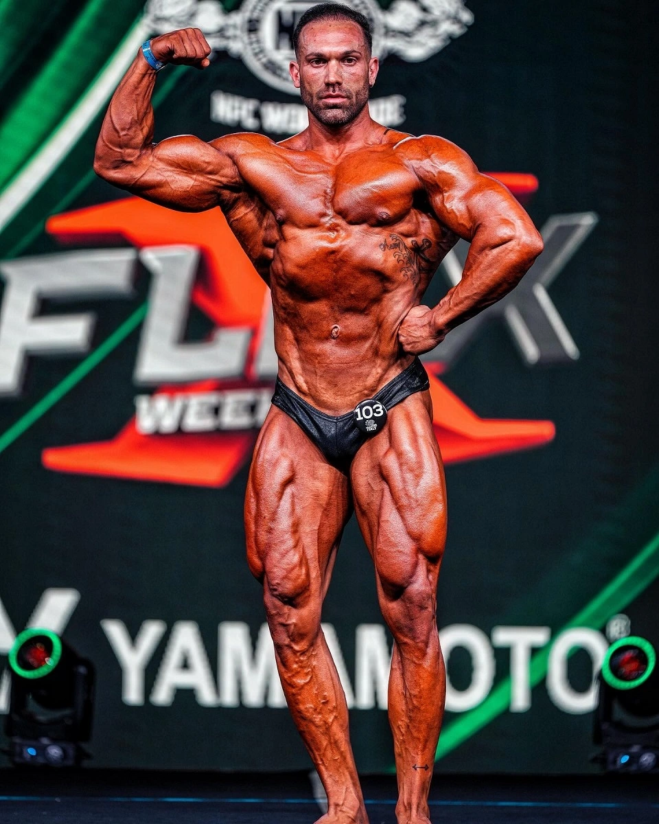 Roberto sul palco — Milano Flex Week